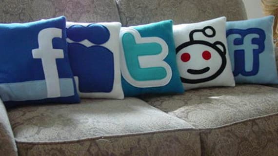 Looking Back: 5 Hot Social Media Trends of 2012