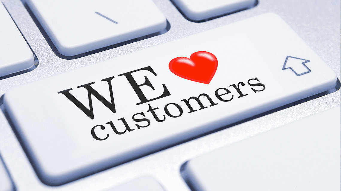 How to Deliver Amazing Customer Service on Social Media