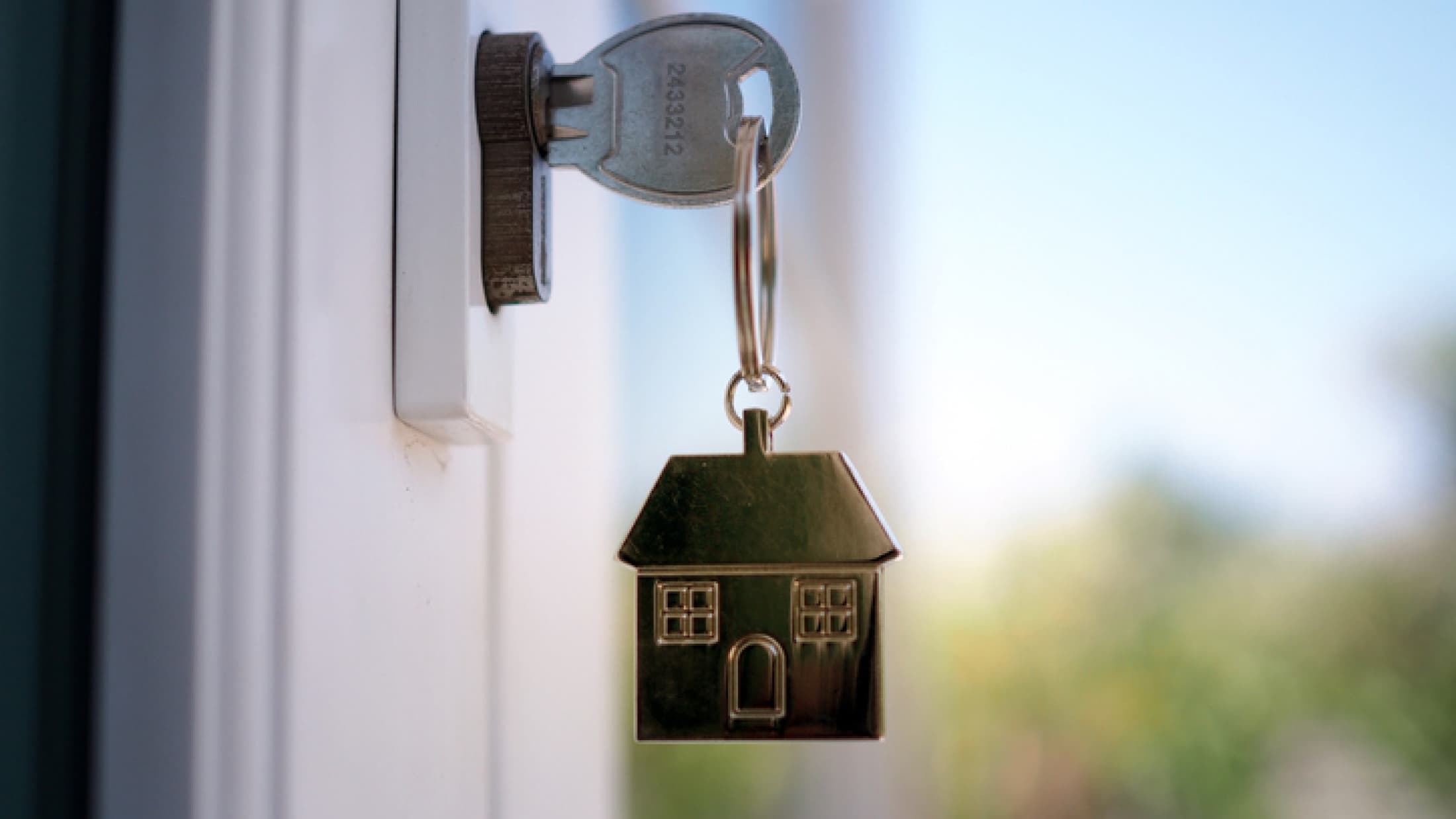 How Consumers Are Discussing House Buying Online