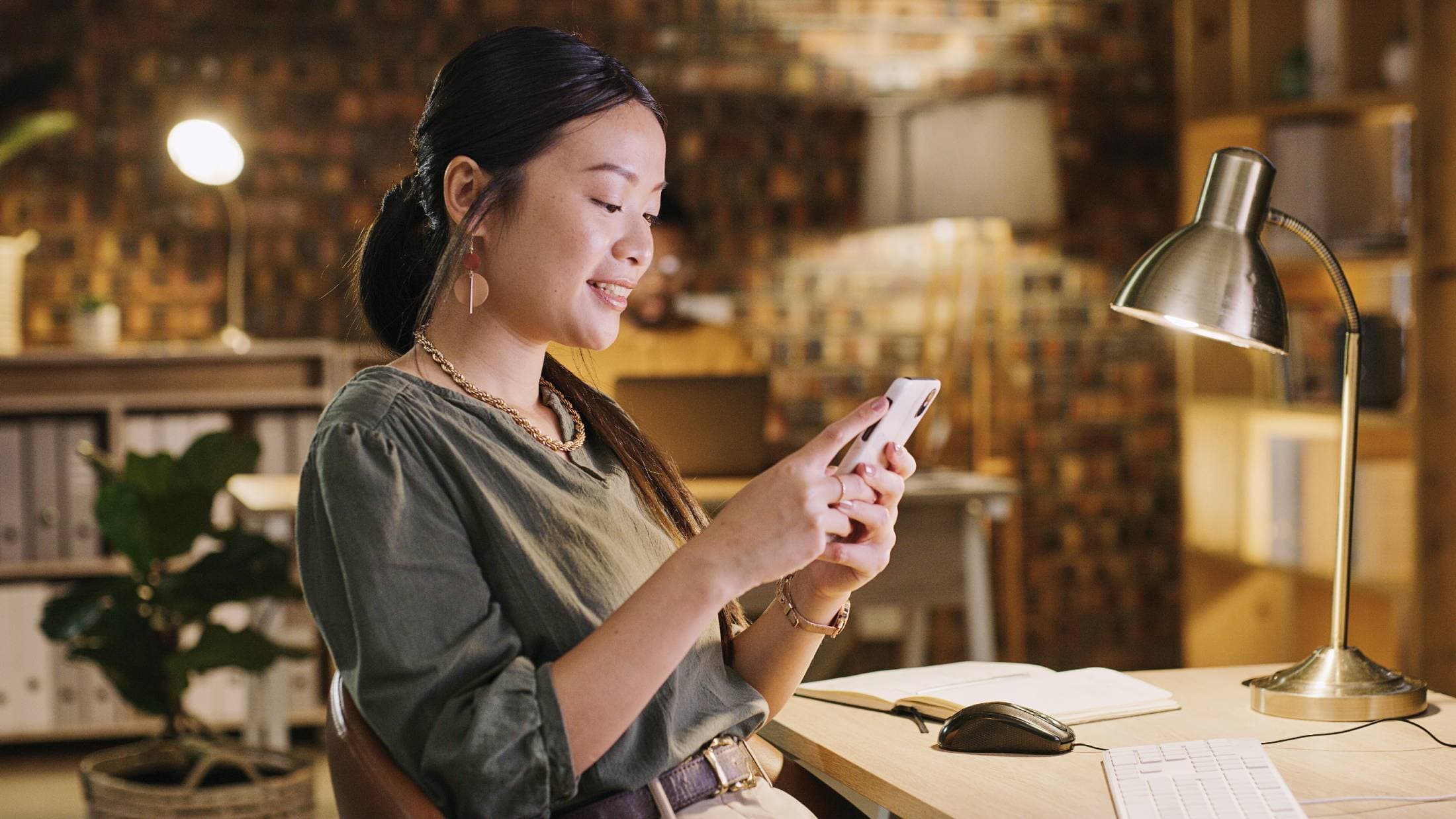 Social Media Outsourcing: How to Streamline Your Social Strategy