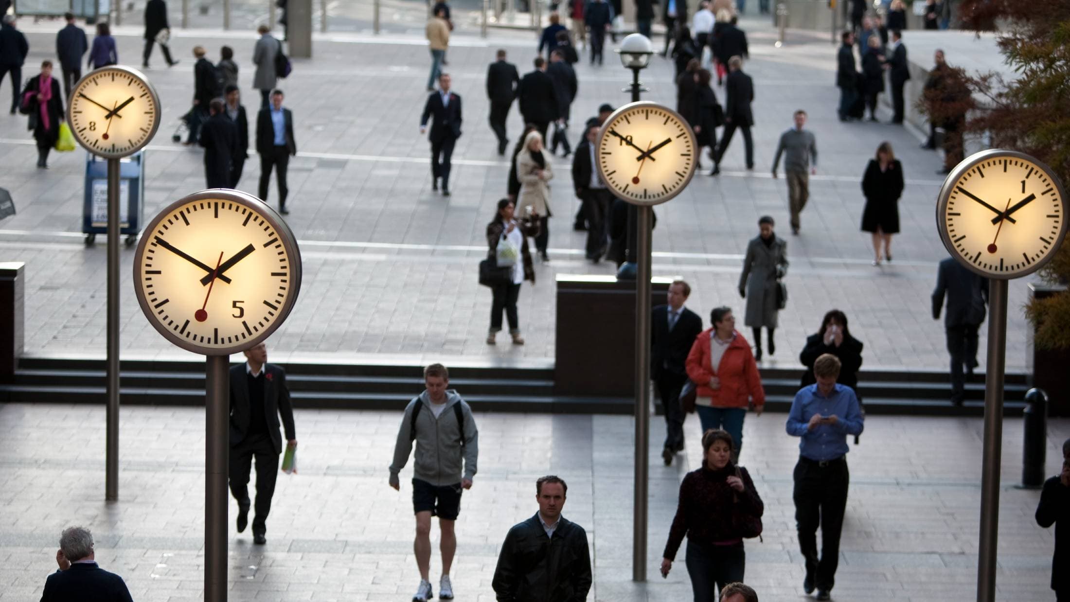 Find the Best Time to Post on TikTok in 2025