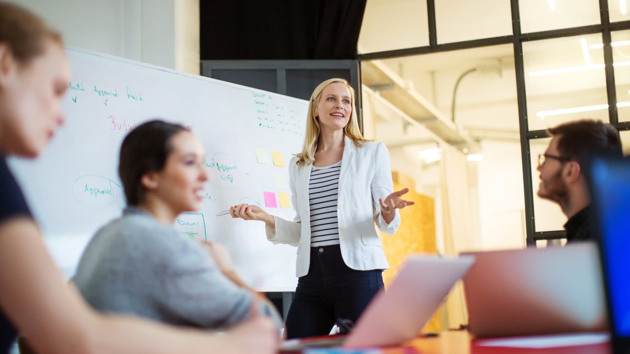 The Top Ways to Measure Share of Voice Effectively in 2025