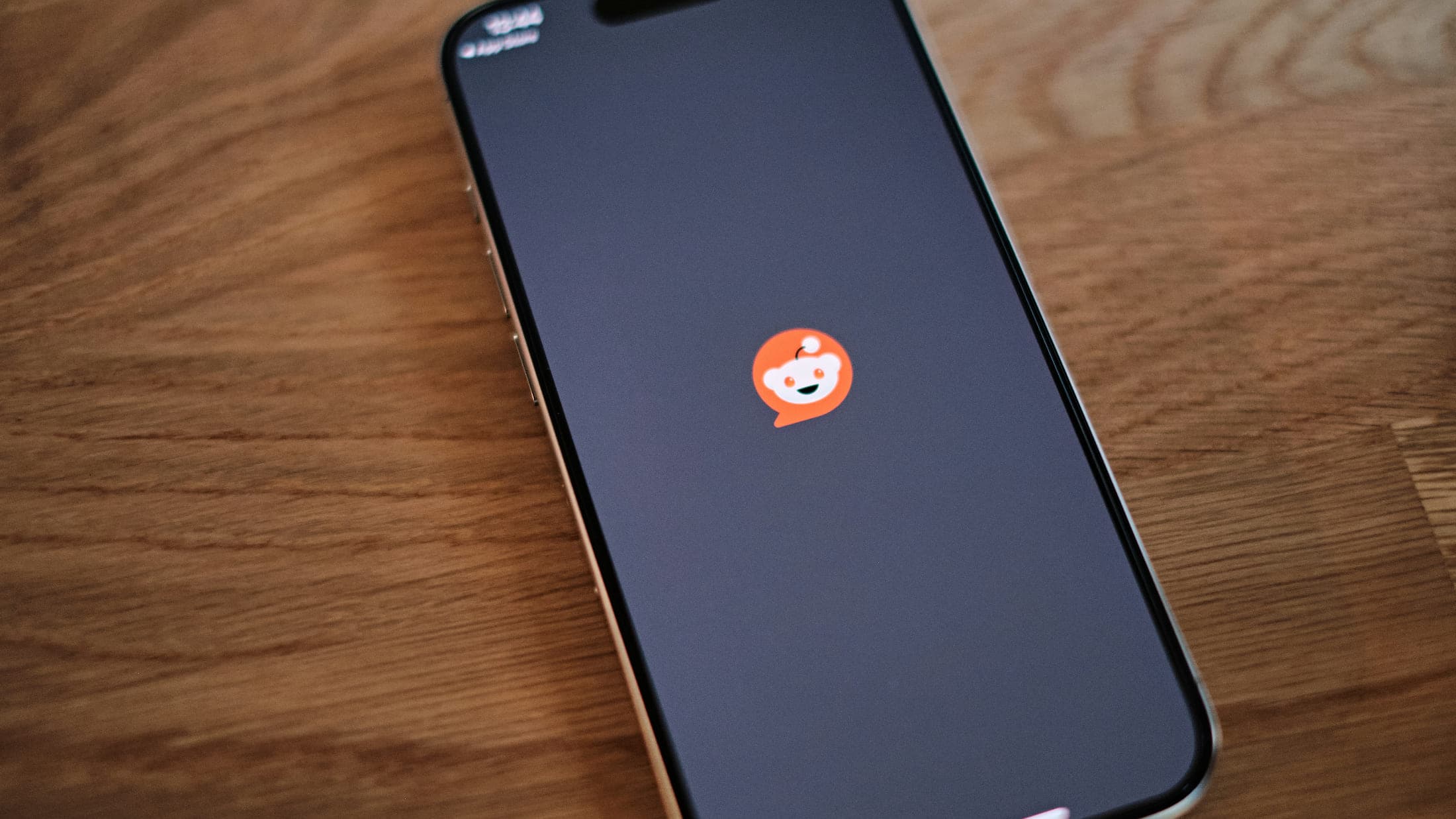 Reddit Trends: The Goldmine for Social Media Marketers in 2025